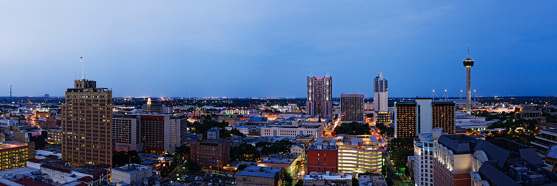 City Skyline, San Antonio, Texas, USA