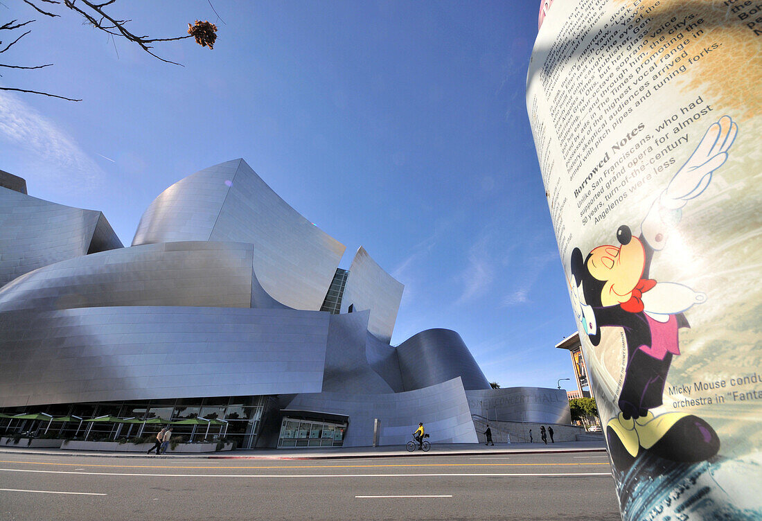 Exterior view of Walt Disney Concert Hall, Downtown, Los Angeles, California, USA, America