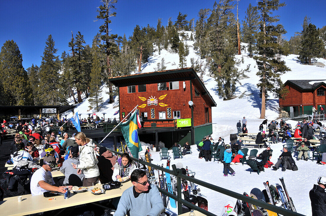 People at Apres Ski, ski area Heavenly at the southern Lake Tahoe, North California, USA, America