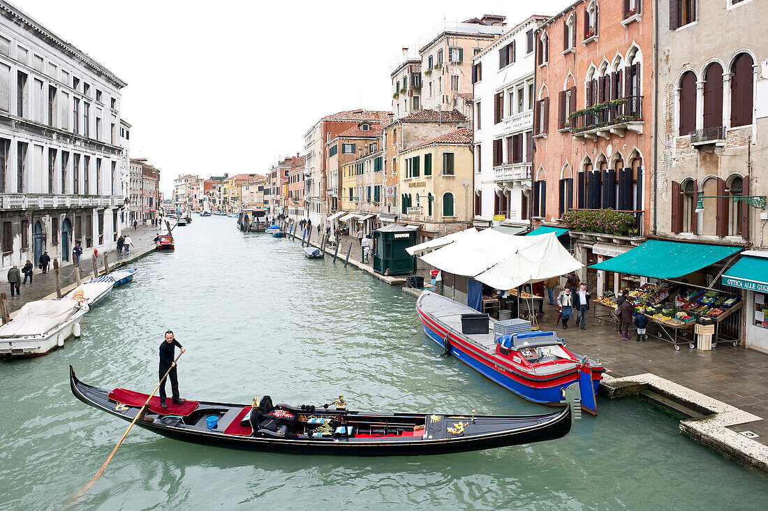 Canal with gondola, Cannaregio quarter, Venice, Veneto, Italy
