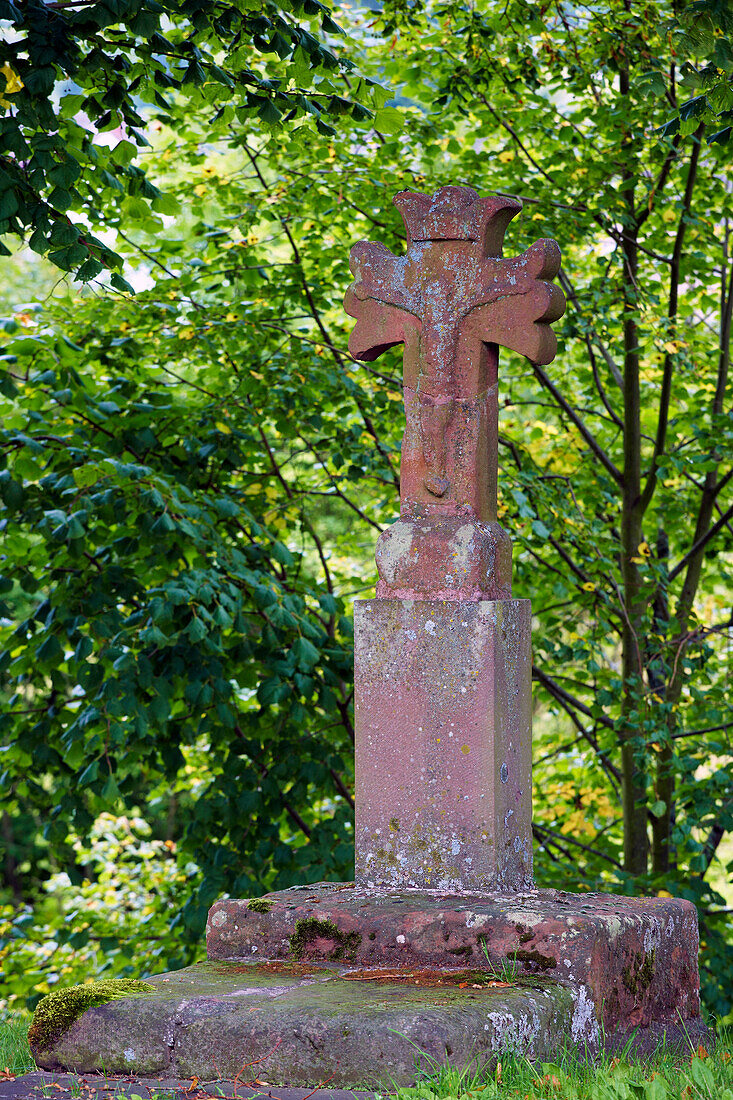 Wegkreuz in Pelm, Eifel, Rheinland-Pfalz, Deutschland, Europa