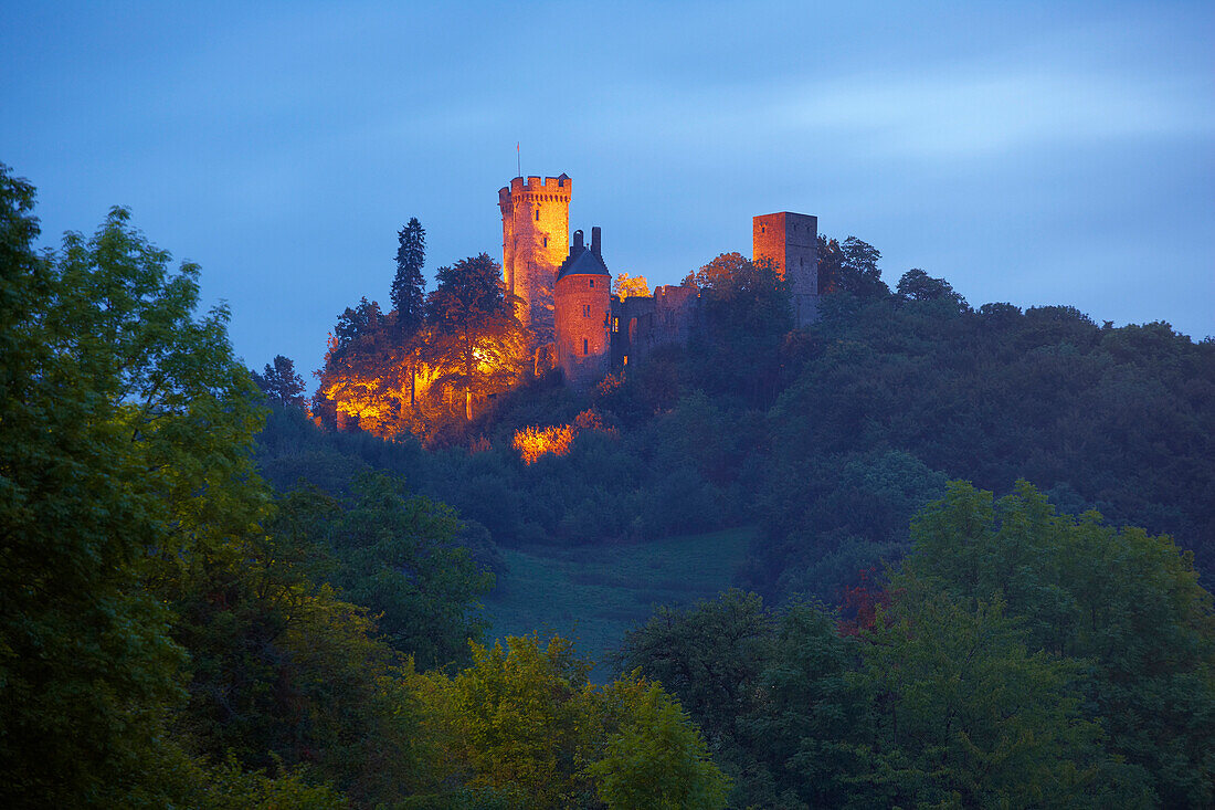 Kasselburg bei Gerolstein, Eifel, Rheinland-Pfalz, Deutschland, Europa