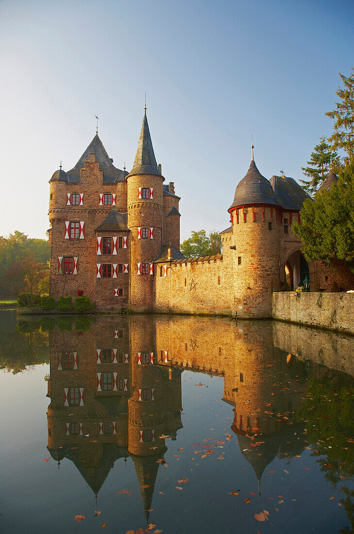 Wasserburg Satzvey in Schaven Satzvey, Nordeifel, Nordrhein-Westfalen, Deutschland, Europa