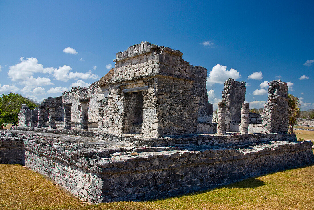 Mayan ruins at Tulum, Tulum, Quintana Roo, Mexico