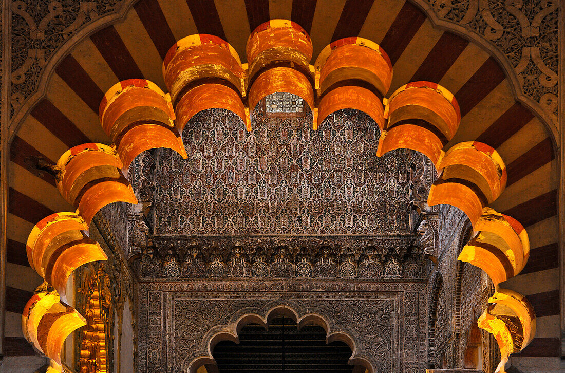 Innenarchitektur, Mezquita-Catedral, Cordoba, Provinz Cordoba, Andalusien, Spanien, Mediterrane Länder