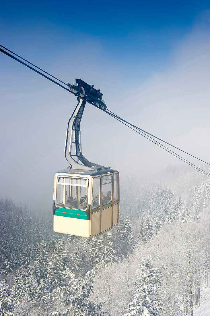 Gondel der Schauinslandbahn im Winter, Freiburg im Breisgau, Baden-Württemberg, Deutschland