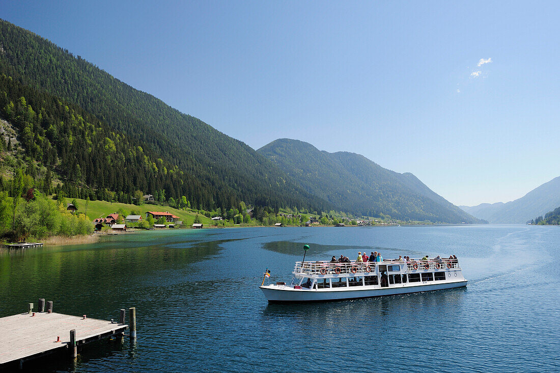 Excursion boat landing at stage, lake Weissensee, Carinthia, Austria, Europe