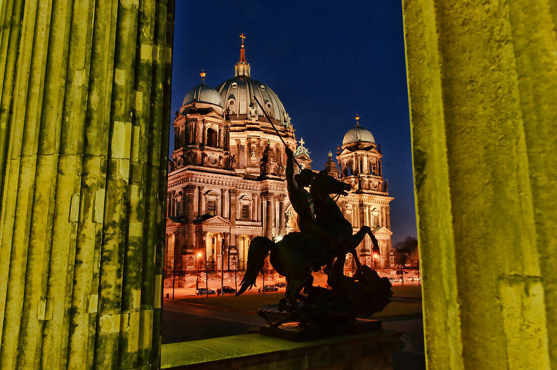 Altes Museum, Berliner Dom und Lustgarten bei Nacht, Mitte, Berlin, Deutschland, Europa