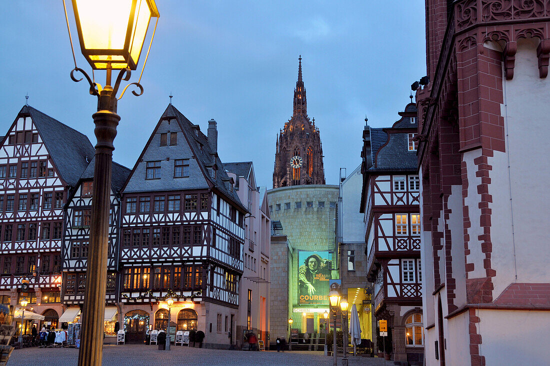 Roemerberg in the evening light, cathedral in the background, Frankfurt on the Main, Hesse, Germany