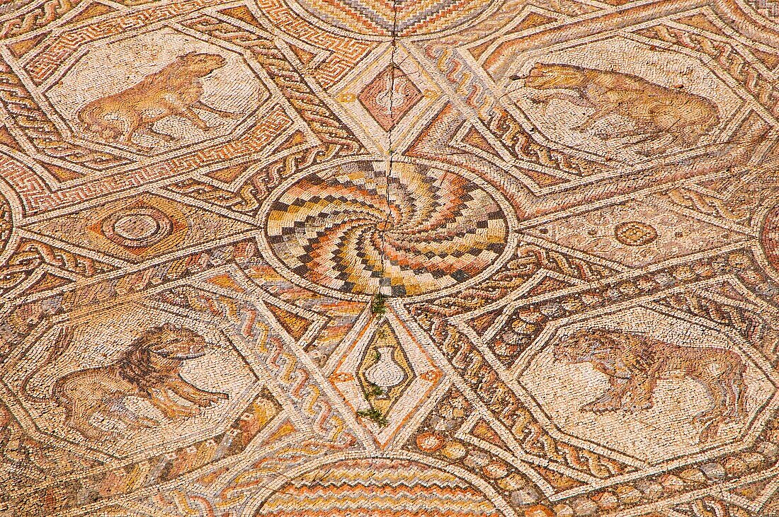 Lebanon, Beiteddine Beit ed-Dine, palace of emir Bashir, Byzantine mosaic