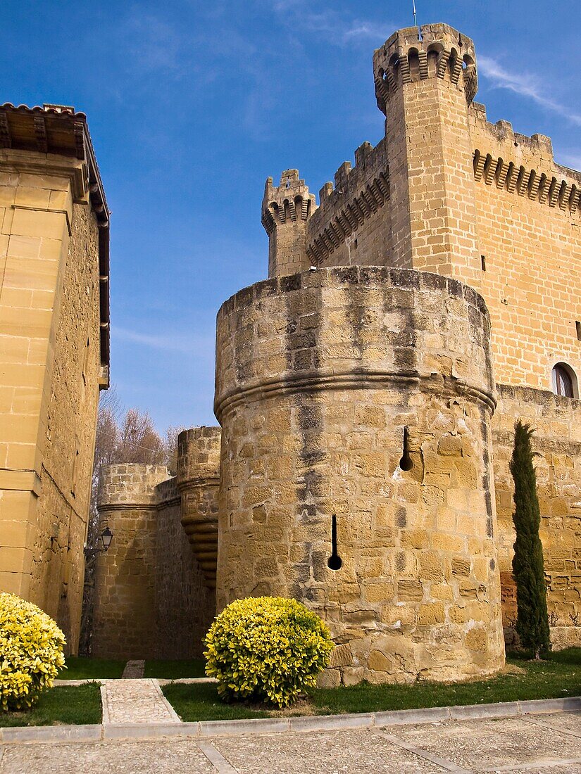 Buckets of the wall and the keep of Castle Sajazarra - Rioja Alta - La Rioja - Spain - Europe