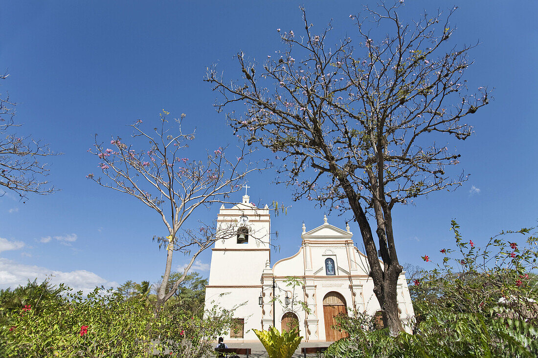 Church of the Assumption, Central Park, Masaya, Nicaragua