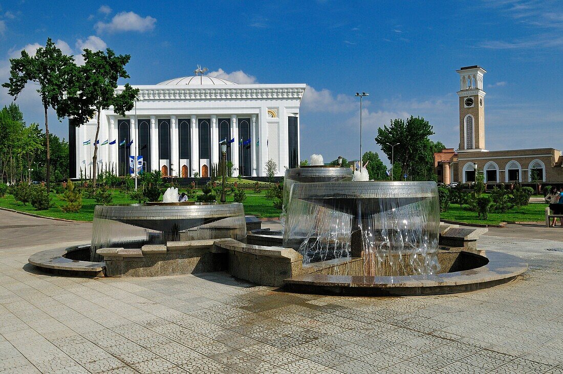 Amir Timur Square, central city square in Tashkent, Uzbekistan, Central Asia
