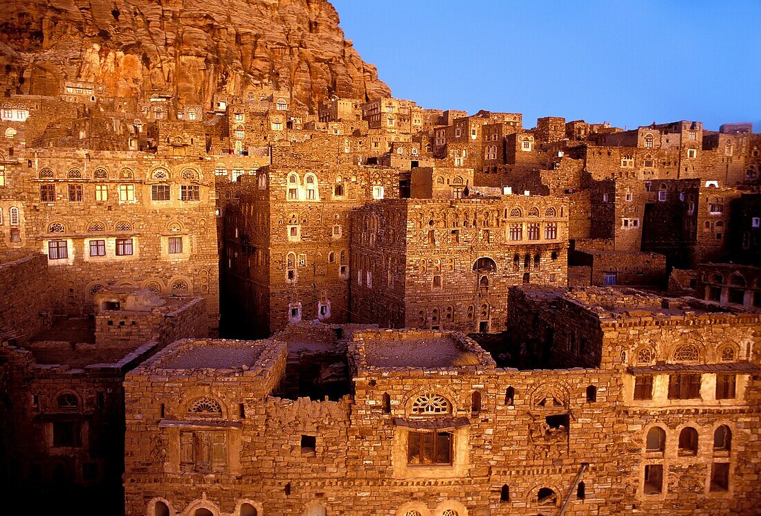 Asia, Yemen, Thula, Himyarite period, the town is very well preserved and includes traditional houses and mosques, stone houses view