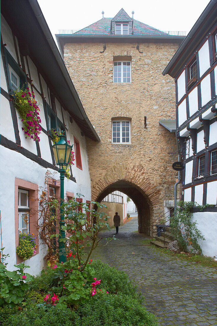 City gate Hirtentor, Eifelhaus, Half-timbered house, Blankenheim, Eifel, North Rhine-Westfalia, Germany, Europe