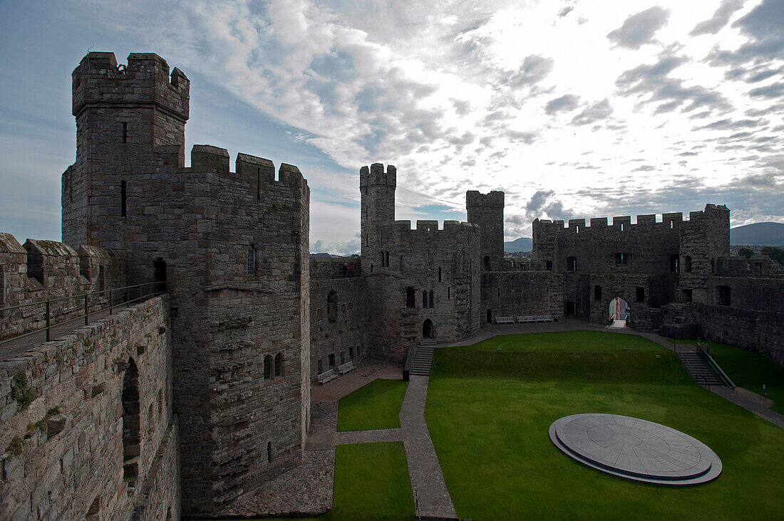 Caernarfon Castle, Caernarfon, Wales, Großbritannien