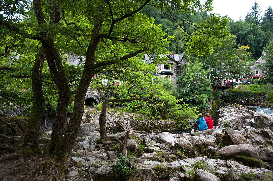 Das Dorf Betws-y-coed, Snowdonia National Park, Wales, Großbritannien