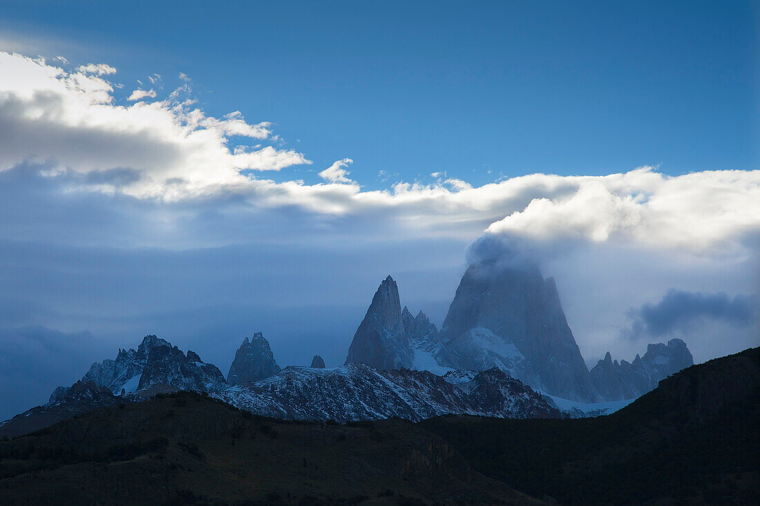 Mt. Fitz Roy, (El Chalten, rauchender Berg), Nationalpark Los Glaciares, bei El Chalten, Patagonien, Argentinien