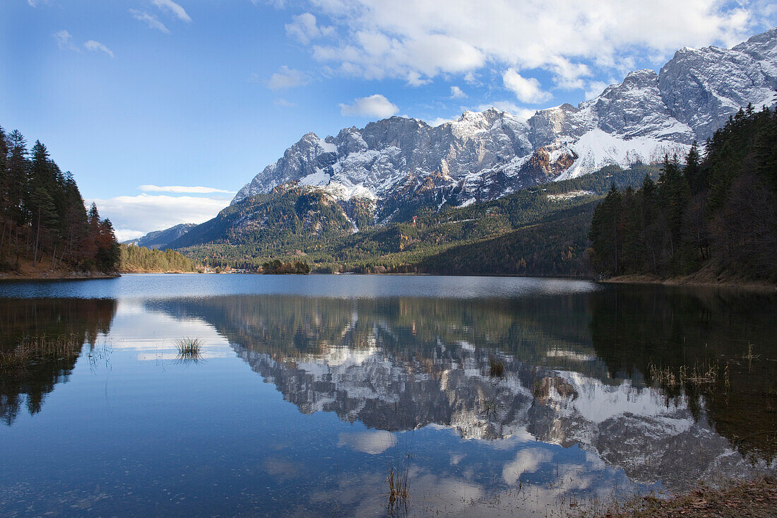 Lake Eibsee near Garmisch-Partenkirchen below the mountain Zugspitze, Upper Bavaria, Germany, Europe