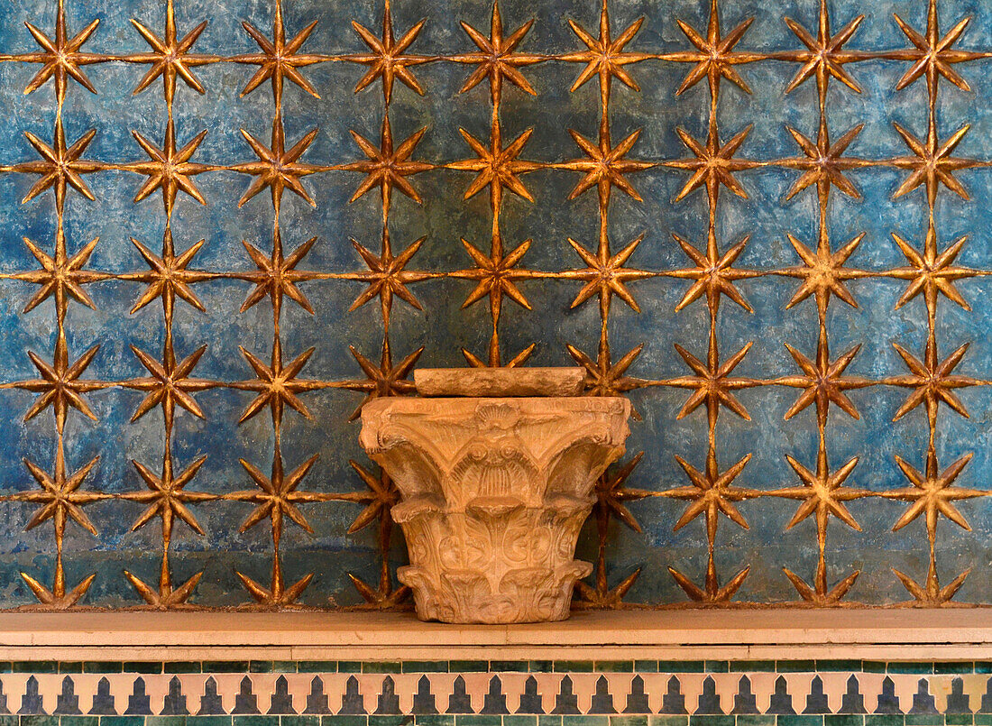 Star-spangled wall, Jewish Quarter, Cordoba, Andalusia, Spain