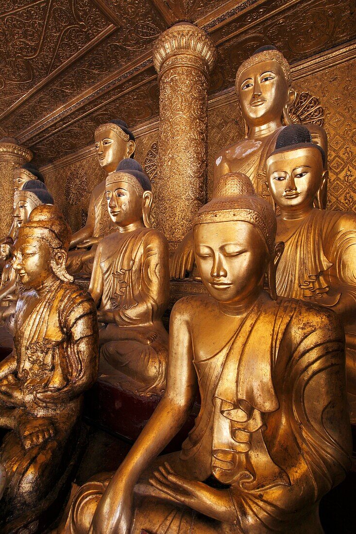 Myanmar, Burma, Yangon, Rangoon, Shwedagon Pagoda, Buddha statues