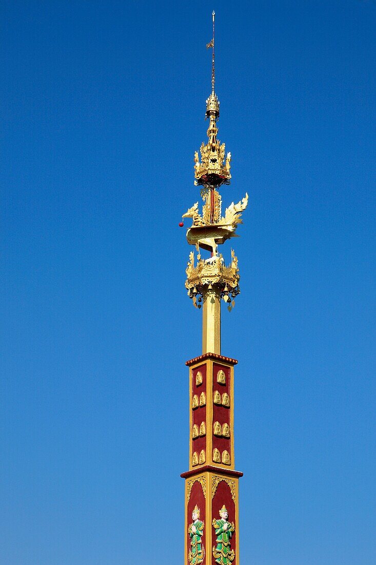 Myanmar, Burma, Nyaungshwe, pole with hintha bird figure