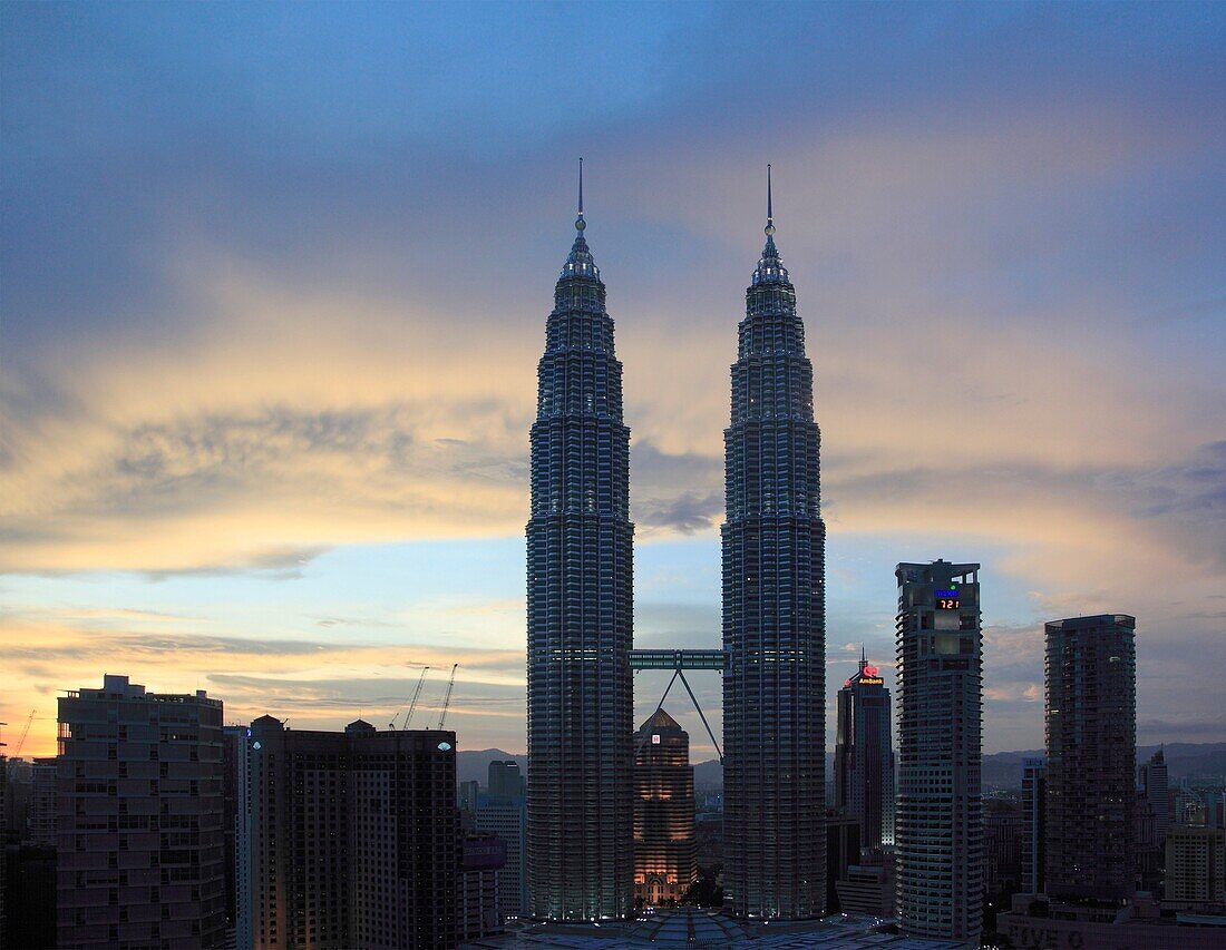 Malaysia, Kuala Lumpur, Petronas Twin Towers