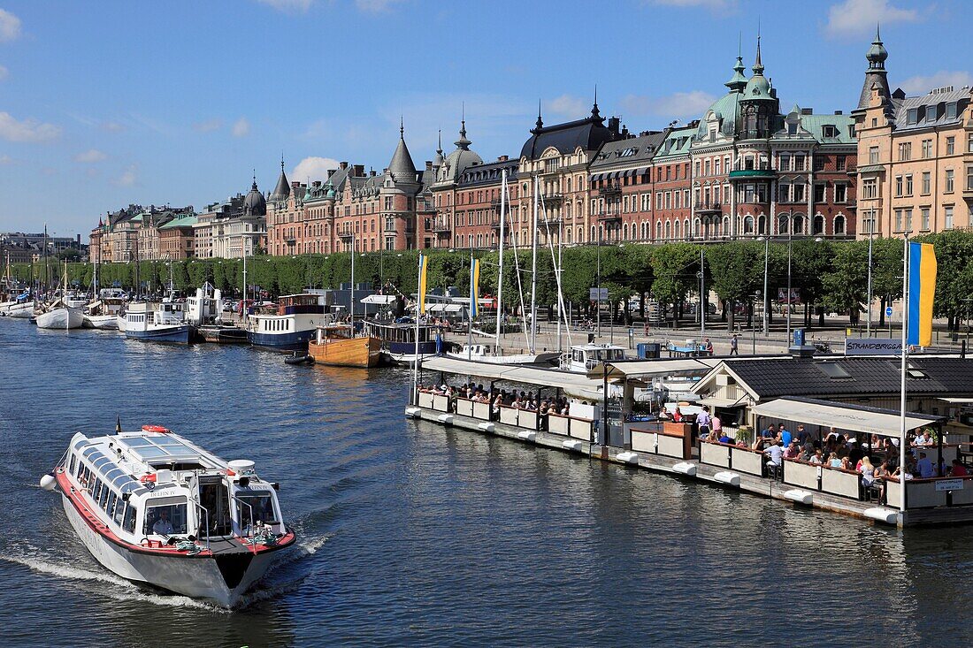 Sweden, Stockholm, Strandvägen street, harbour, boats, floating restaurant