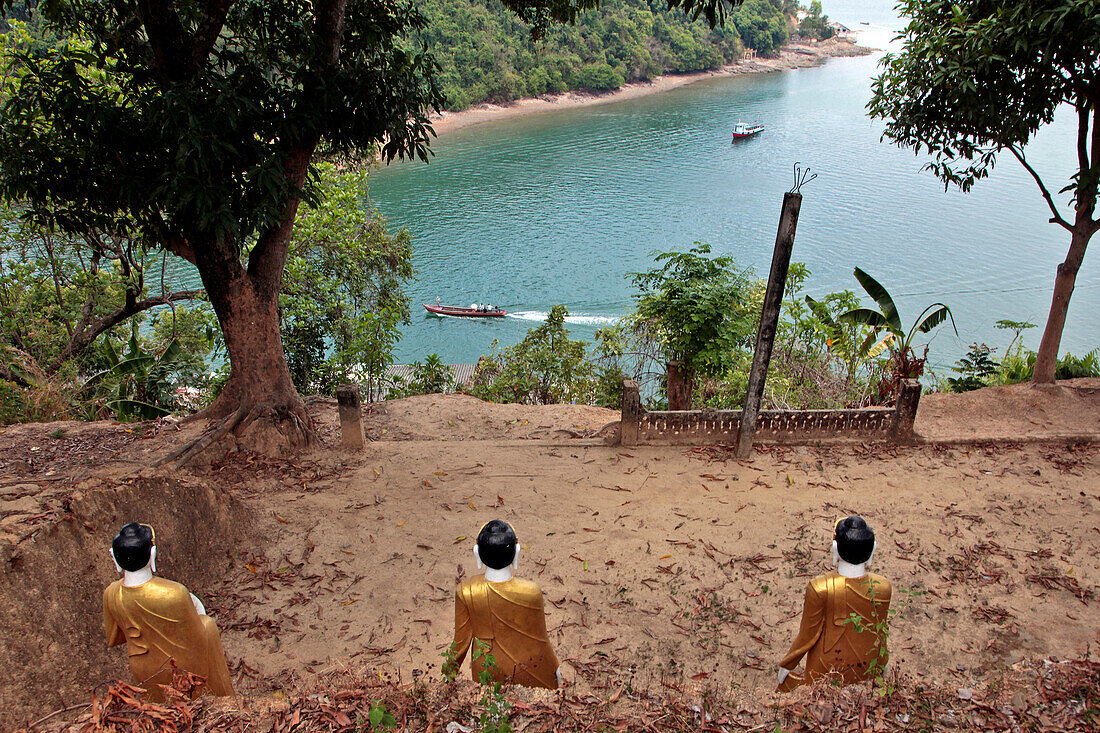 The Buddhist Temple of Kawthaung, the City Once Called Victoria Point Under British Domination (1824-1948), Southern Burma, Asia