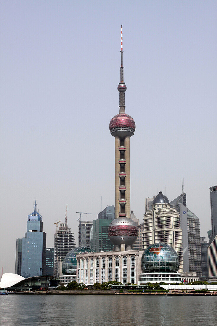 View of Oriental Pearl Tower Seen From the Bund Promenade, Shanghai, People's Republic of China