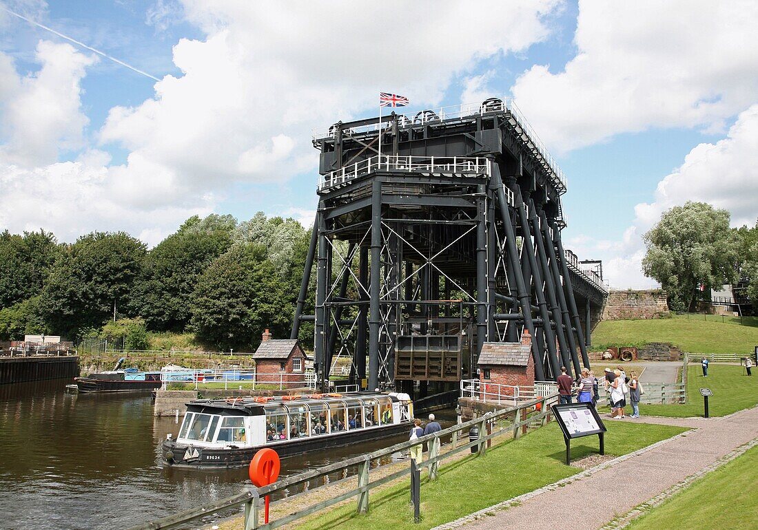 Anderton boat lift on the Trent and Mersey Canal, Cheshire, England