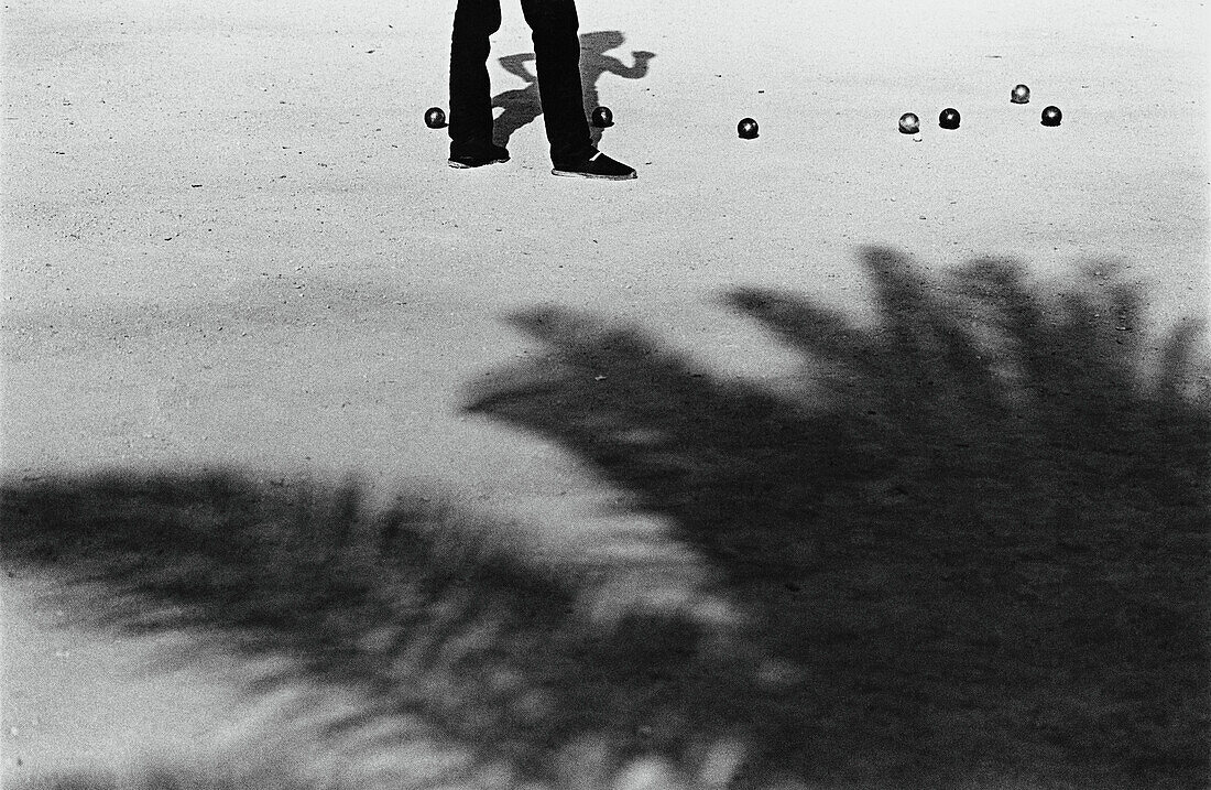 Game of petanque, lower section, b&w