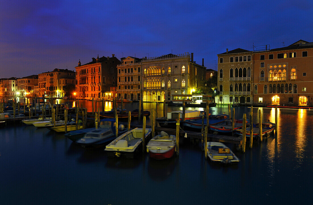 Canal Grande mit Ca d'Oro, vom Fischmarkt, Veneto, Venedig, Italien