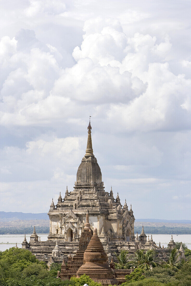Bagan, Myanmar, Gawdawpalin Temple