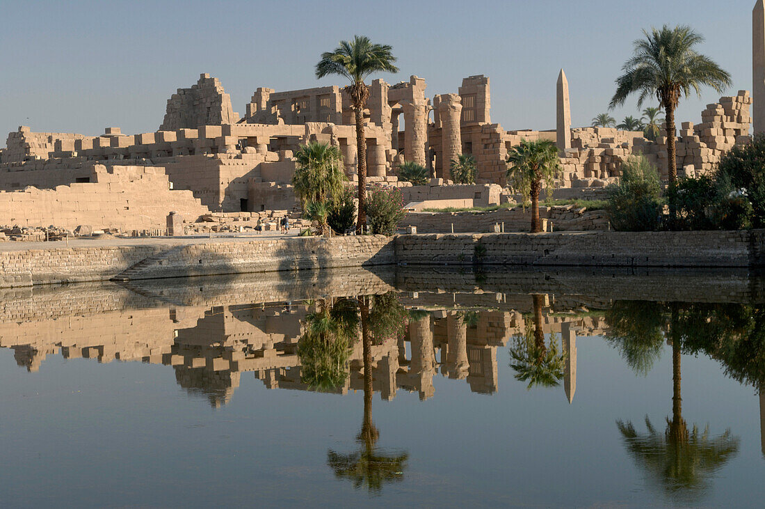 Egypt, Luxor, Karnak temple, sacred lake
