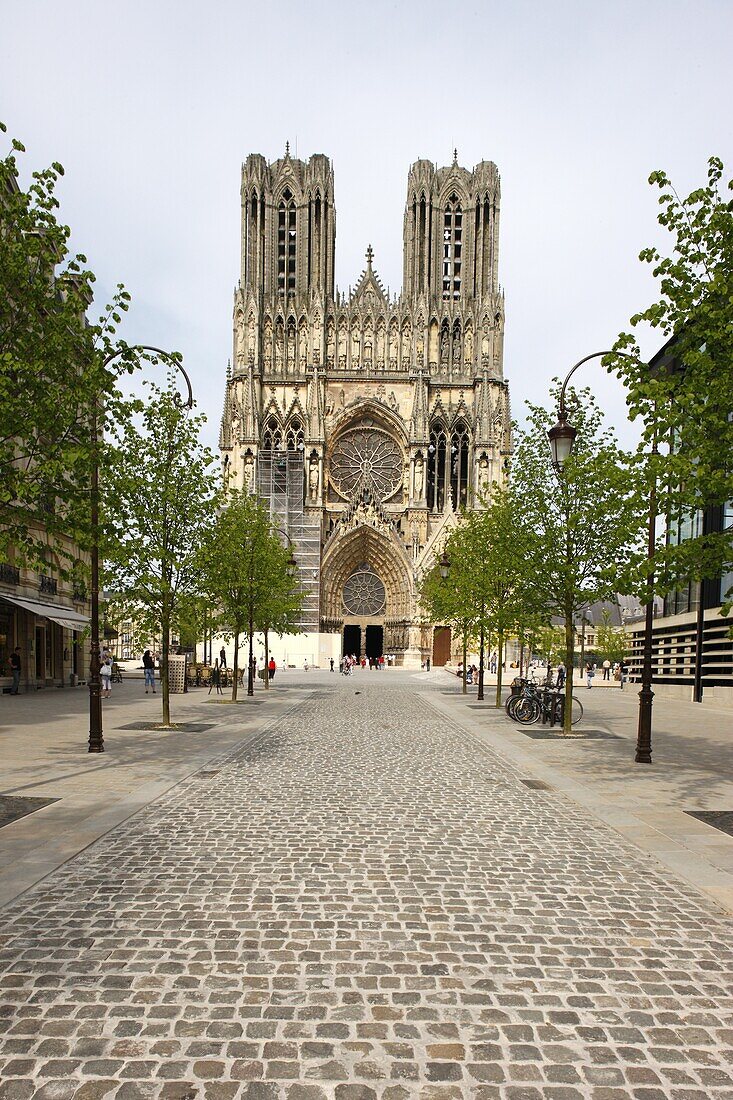 France, Reims, Reims cathedral west wing