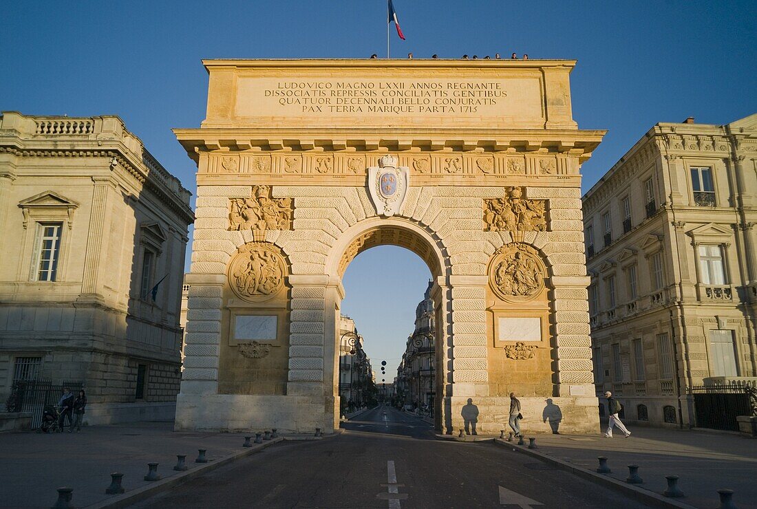 France, Languedoc, Hérault, Montpellier, arch of triumph