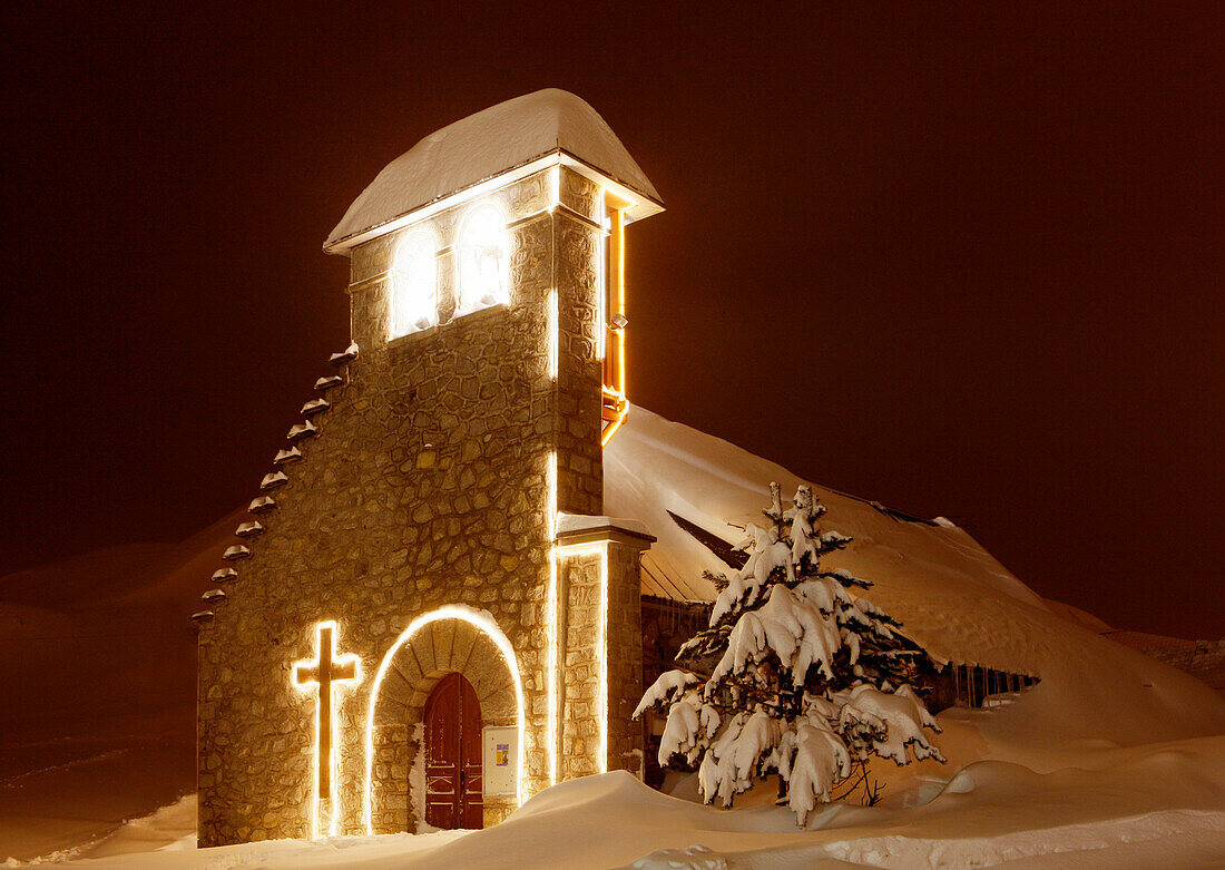 France, Midi-Pyrénées, Hautes-Pyrénées, La Mongie chapel