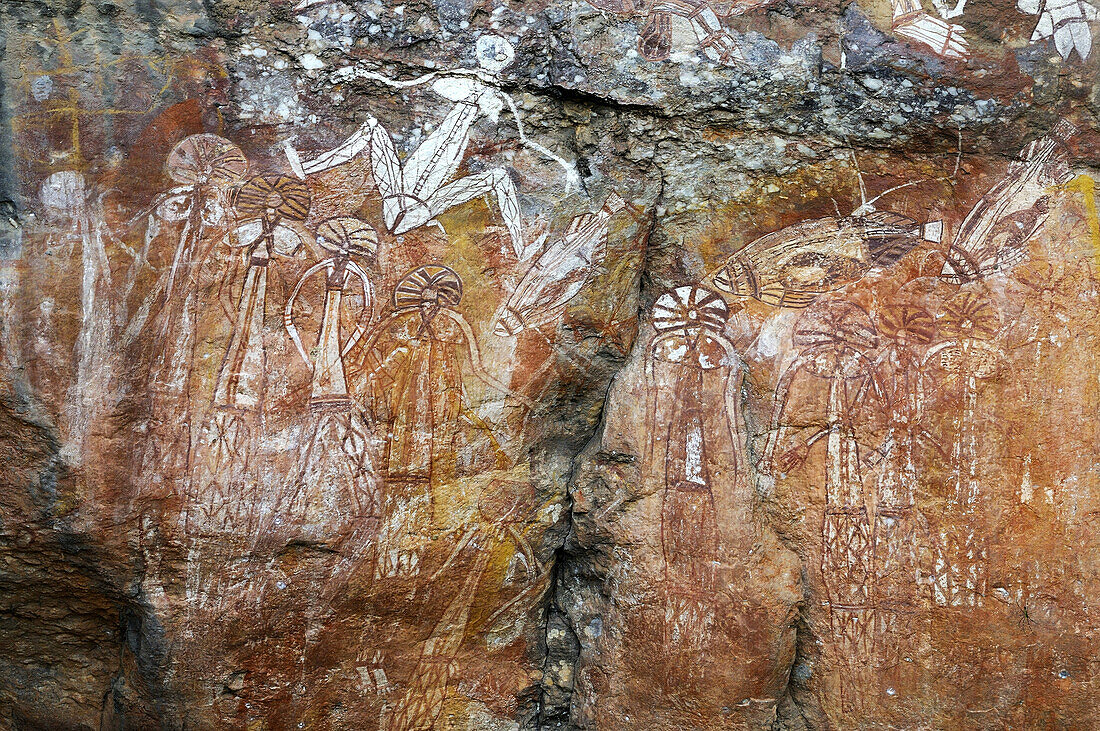 Arboriginal rock art, Anbangbang Gallery, Nourlangie Ranges, Kakadu National Park,  Northern Territory, Australia