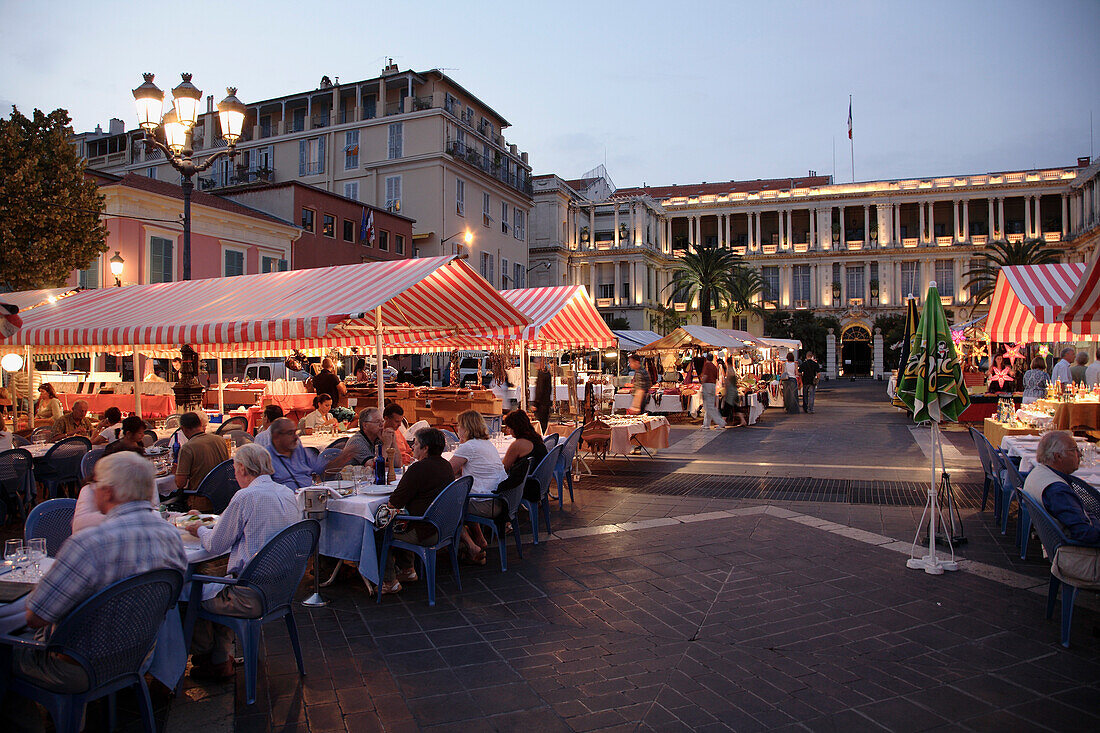 France, Provence, Côte d'Azur, Nice, Cours Saleya, night market, restaurants