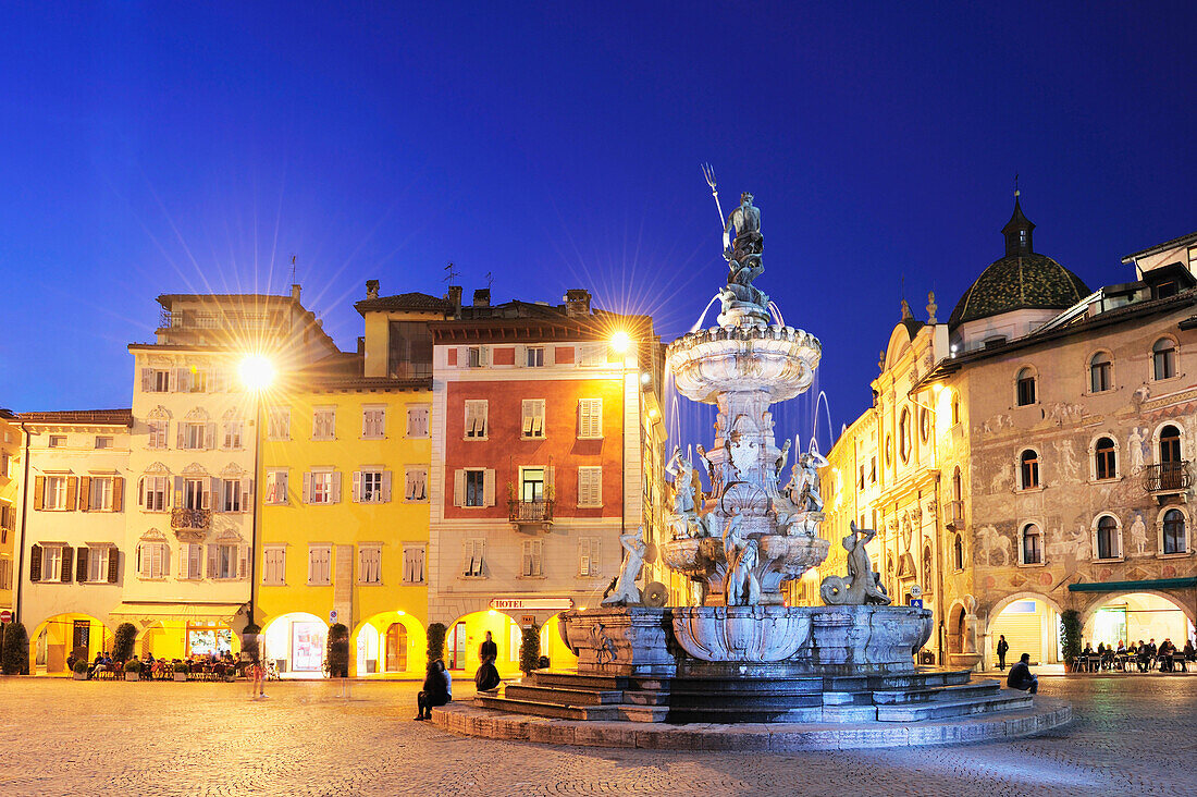 Piazza Duomo with Fountain of Neptune, Trento, Trentino Alto Adige, Italy