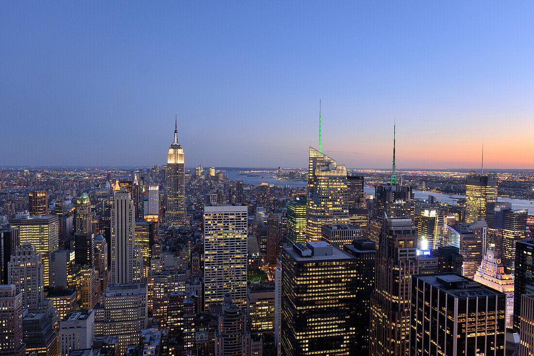 Blick vom Rockefeller Center, Innenstadt, Empire State Building, Manhattan, New York City, New York, USA