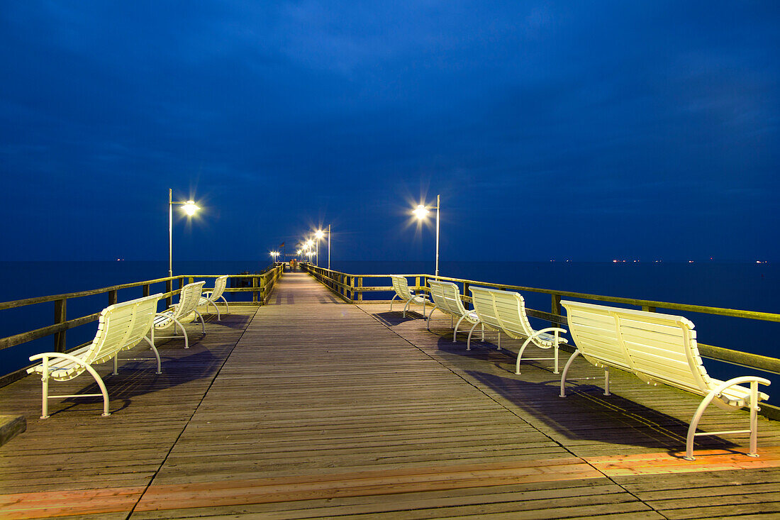 Benches on the pier in the evening, Bansin seaside resort, Usedom island, Baltic Sea, Mecklenburg-West Pomerania, Germany