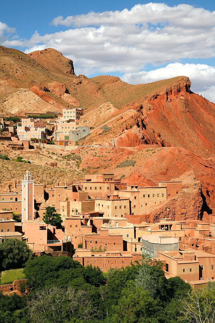 Africa, Maghreb, North africa, Morocco, Dades gorges, village of Ait Ibrirne (upstream from Boumalne Dades )