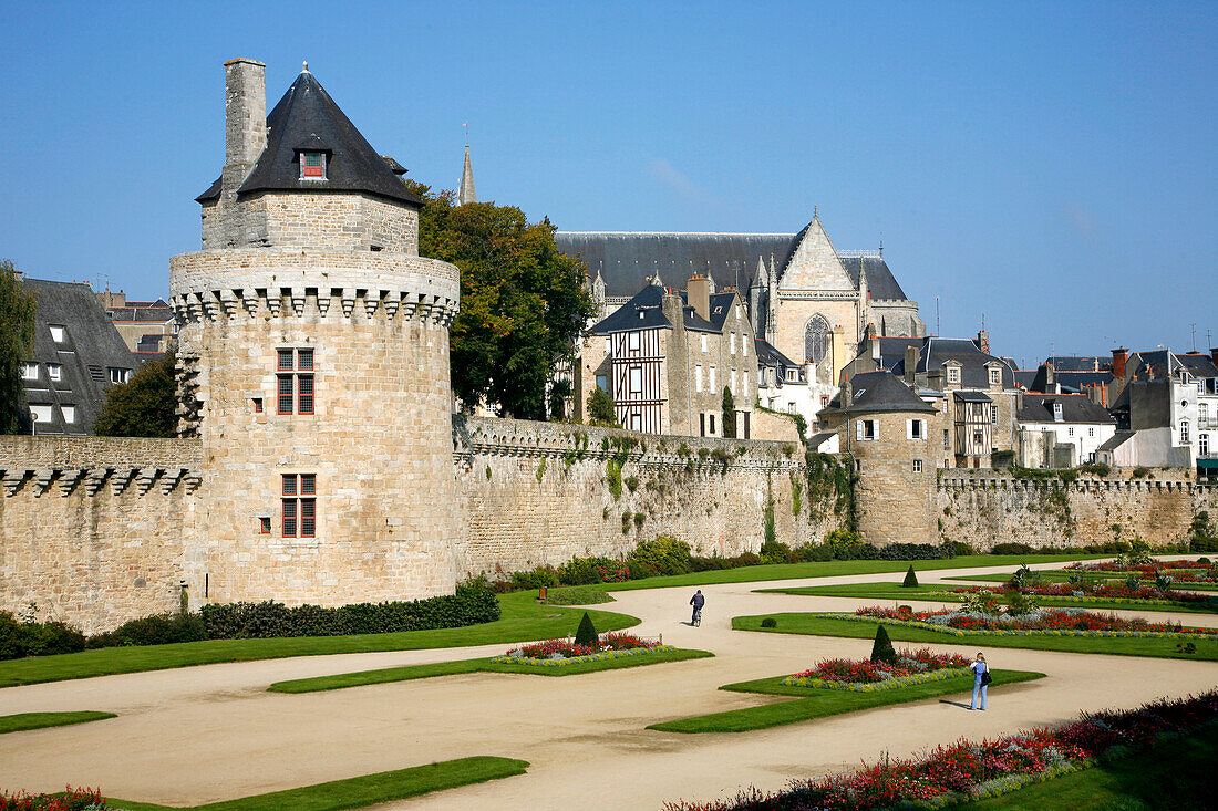 France, Bretagne, Morbihan, Vannes, Connetable tower and ramparts