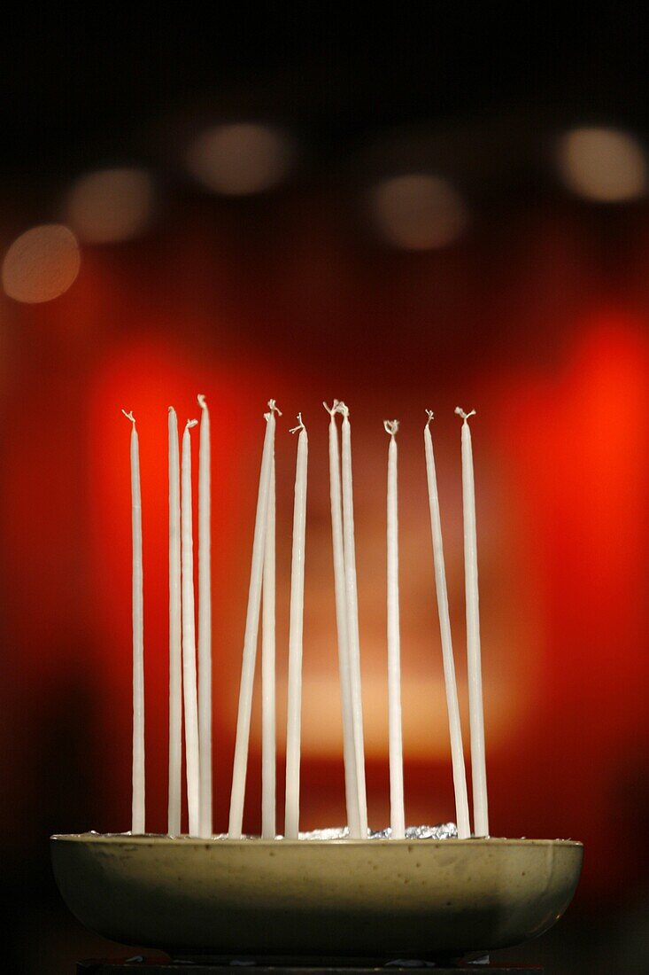 Suisse, Genève, Candles at Taizé meeting