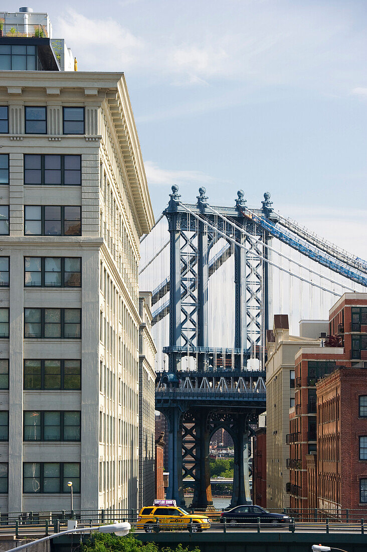 Manhattan Bridge, Brooklyn Heights, New York, USA