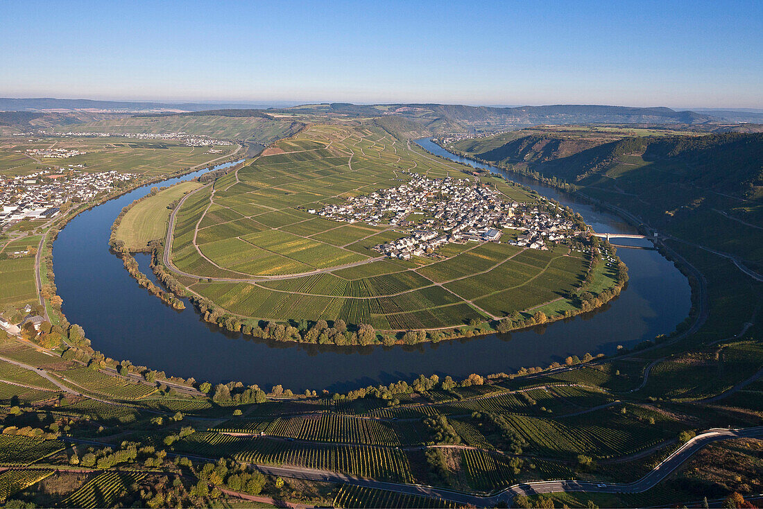 Aerial of the Moselle river at Trittenheim, Eifel, Rhineland Palatinate, Gemany, Europe