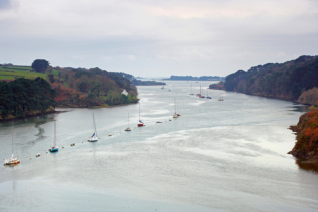 Boats on the AberWrach, Finistere, Bretagne, France, Europe