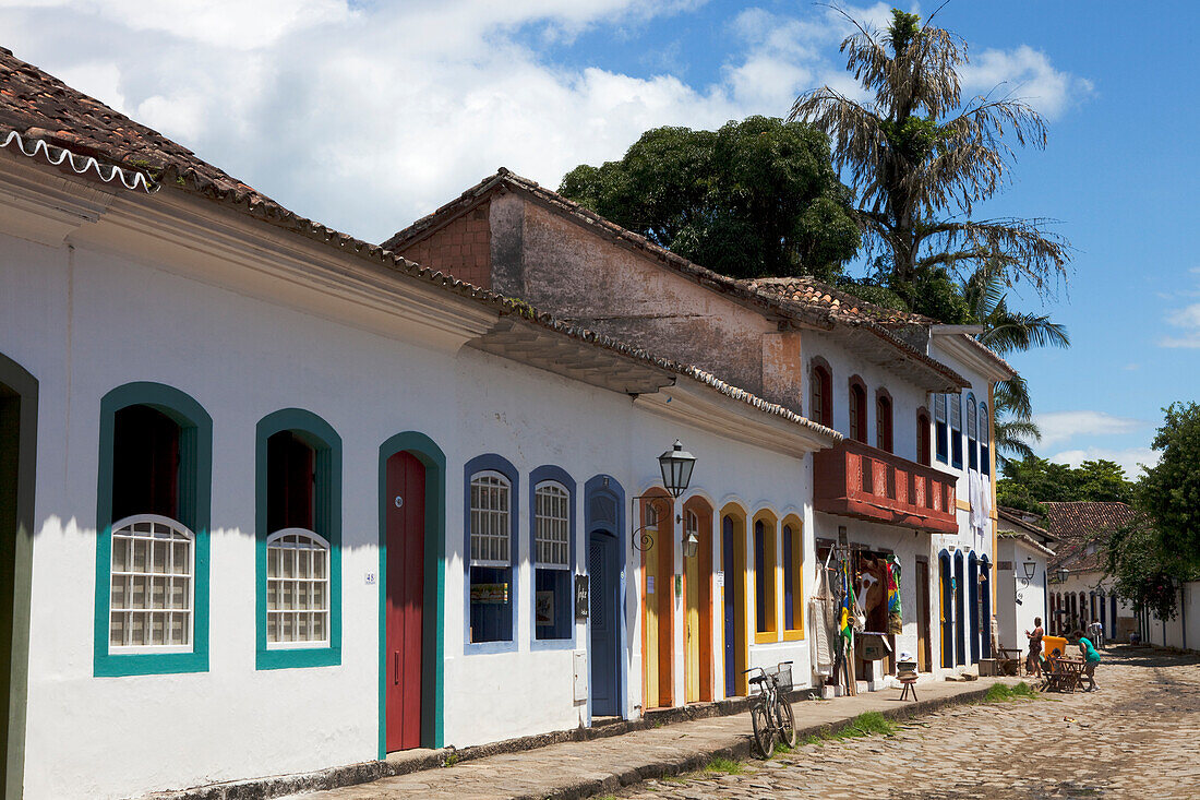 Historical houses in the colonial town Paraty, Costa Verde, State of Rio de Janeiro, Brazil, South America, America